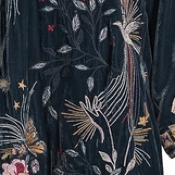 Johnny Was heavily embroidered Selah Velvet Kimono Sleeve Top In Jasper NWT RARE - Picture 9 of 16